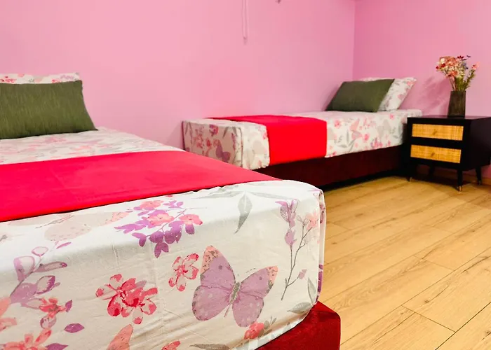 Villa Elea In Nature, 2 Villas, Pool & Treehouse Nest In Pantokratoras *