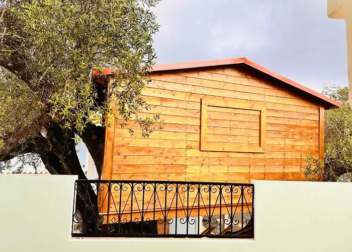 Villa Elea In Nature, 2 Villas, Pool & Treehouse Nest In Pantokratoras *