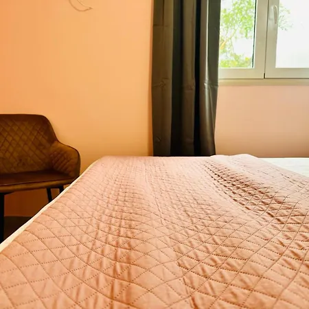 Elea In Nature, 2 Villas, Pool & Treehouse Nest In Pantokratoras *